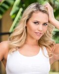 Публикация Mia Malkova в профиле Instagram